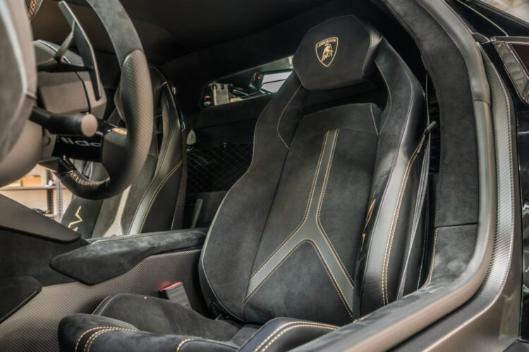 Black Gold Lamborghini Aventador SV 14
