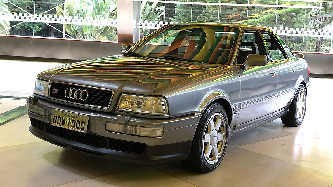 Audi s2 sedan