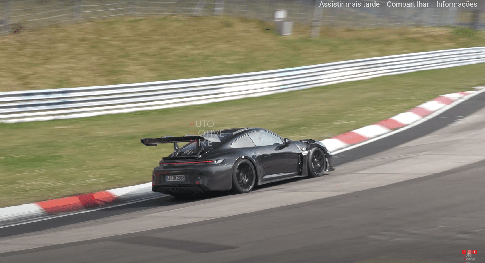 Porsche 911 GT3 RS 2023 é visto em testes na pista longa de