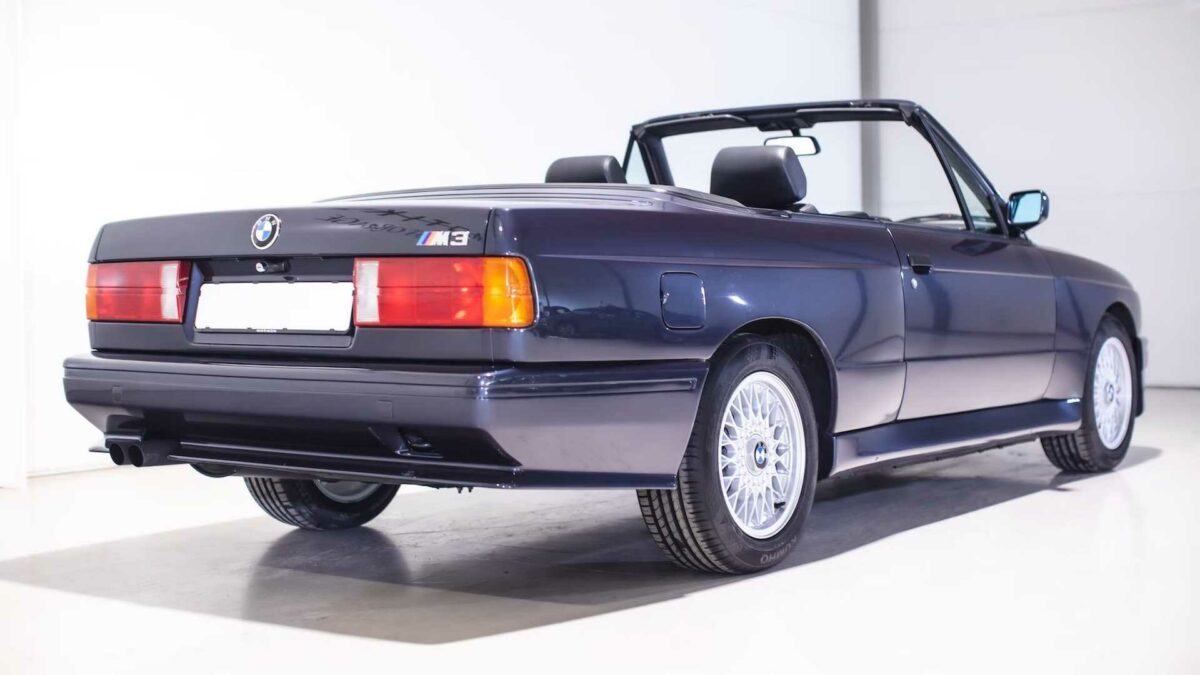rare 1989 bmw m3 convertible fetches over 101 000 at auction 3