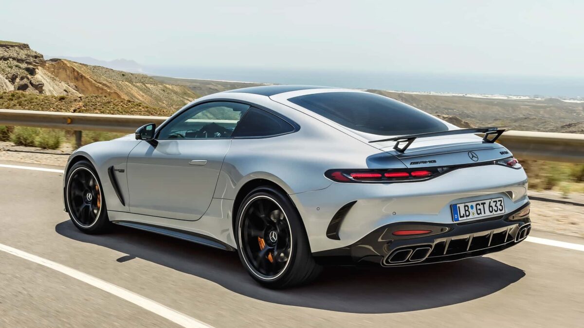 mercedes amg gt coupe 2023 1