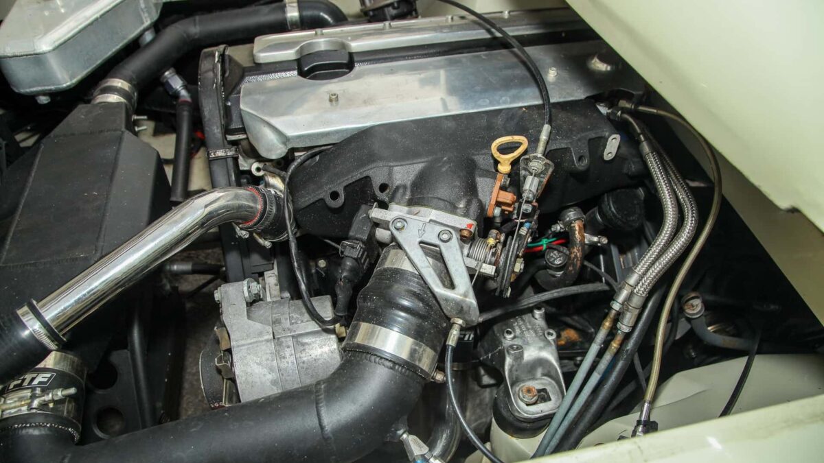 1963 volkswagen type 2 custom camper engine